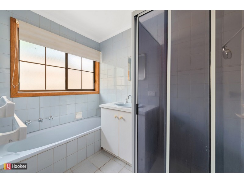 53 Nautilus Way, Lakes Entrance VIC 3909