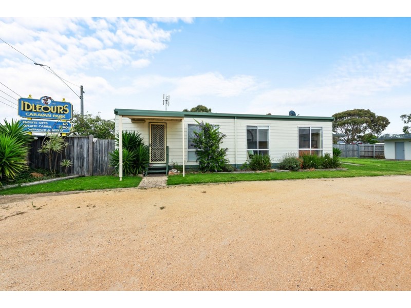 649 Esplanade, Lakes Entrance VIC 3909