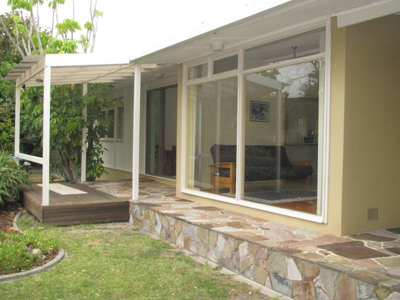 421 Esplanade, Lakes Entrance VIC 3909