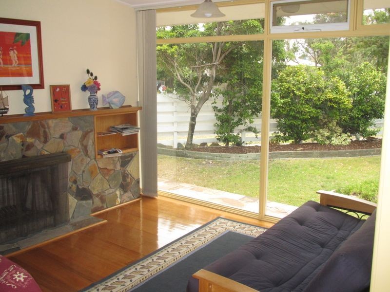 421 Esplanade, Lakes Entrance VIC 3909