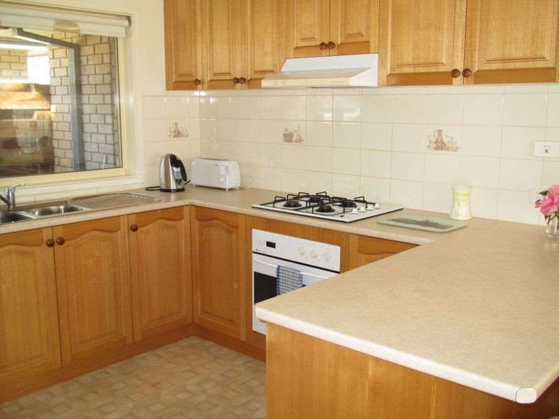 2/16-20 Roadknight Street, Lakes Entrance VIC 3909