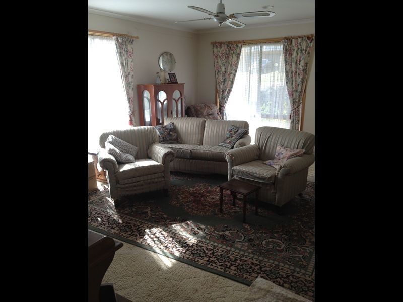 34 West Crescent, Lakes Entrance VIC 3909