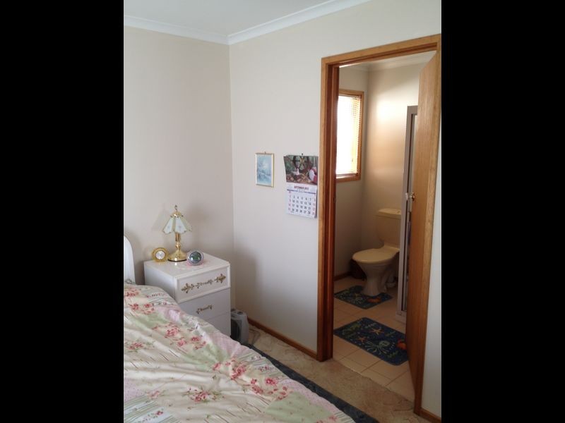 34 West Crescent, Lakes Entrance VIC 3909