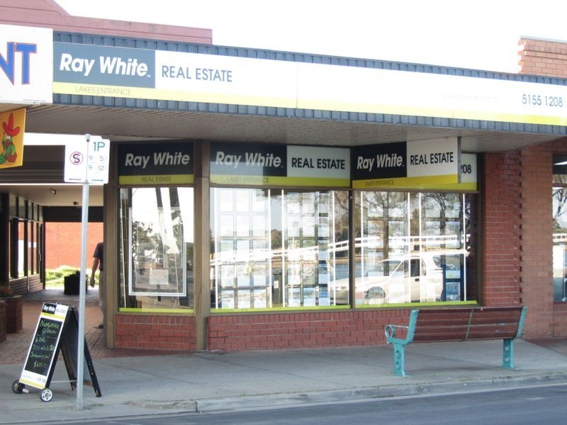 521 Esplanade, Lakes Entrance VIC 3909