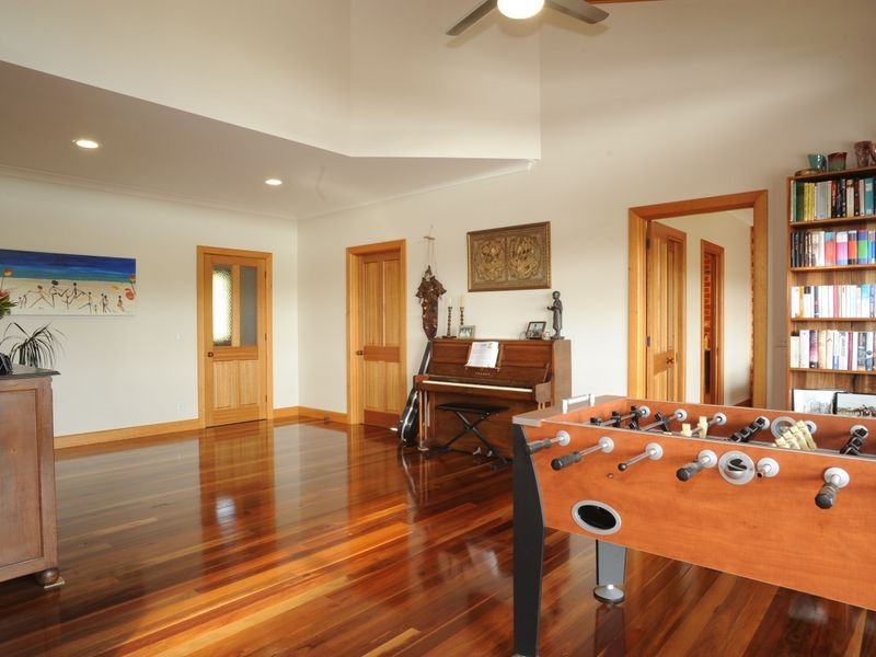 157 Albatross Road, Lakes Entrance VIC 3909