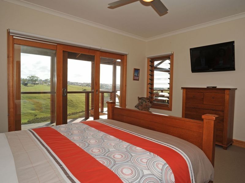 157 Albatross Road, Lakes Entrance VIC 3909