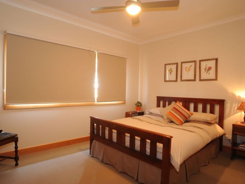 157 Albatross Road, Lakes Entrance VIC 3909