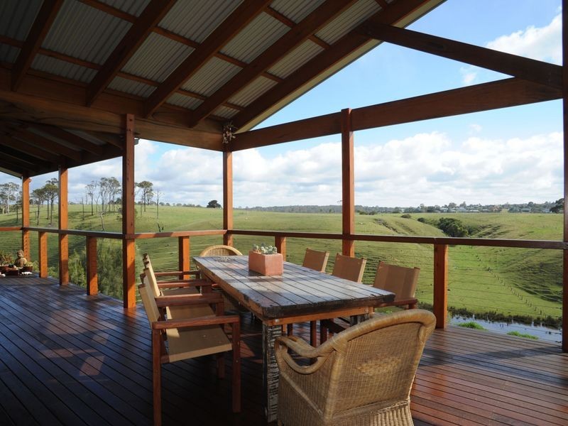 157 Albatross Road, Lakes Entrance VIC 3909