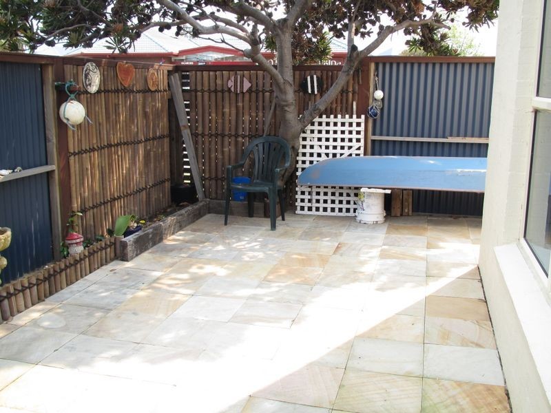 1/613 Esplanade, Lakes Entrance VIC 3909