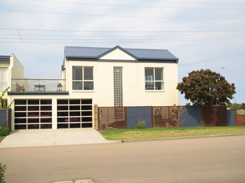 1/613 Esplanade, Lakes Entrance VIC 3909