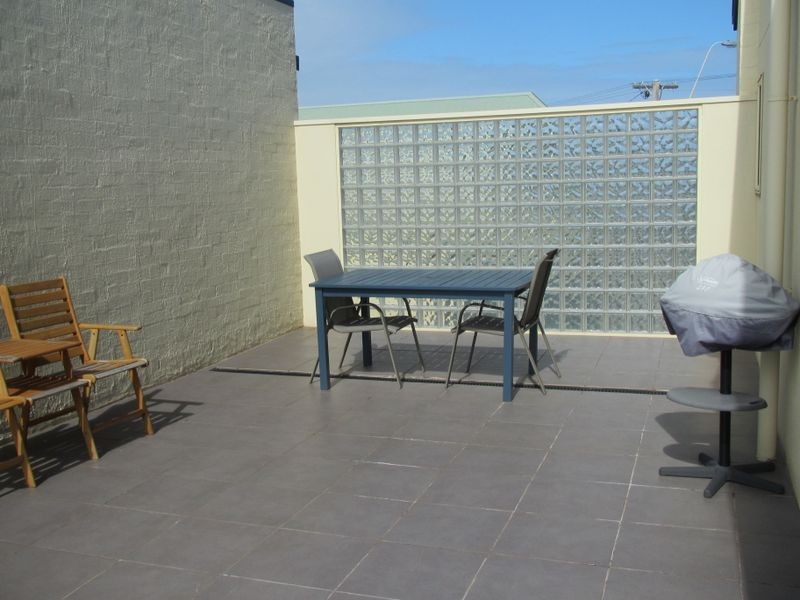 1/613 Esplanade, Lakes Entrance VIC 3909