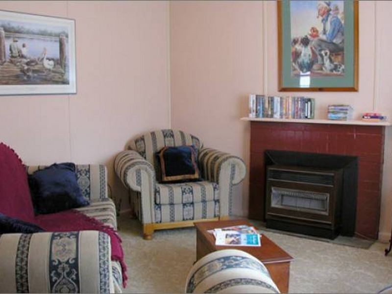 Lakes Entrance VIC 3909