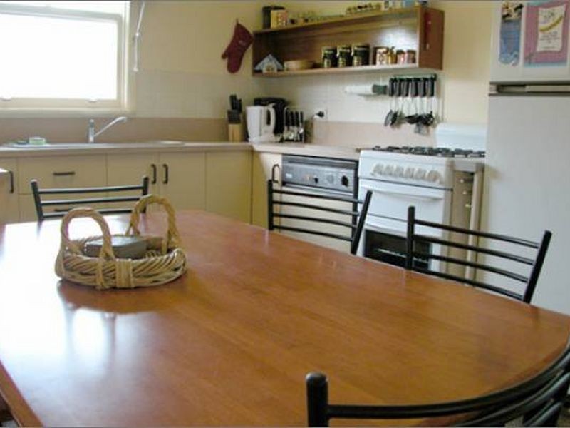 Lakes Entrance VIC 3909