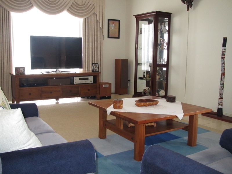 13 Stirling Drive, Lakes Entrance VIC 3909