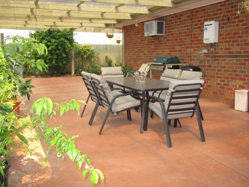 66-68 Hunters Lane, Lakes Entrance VIC 3909