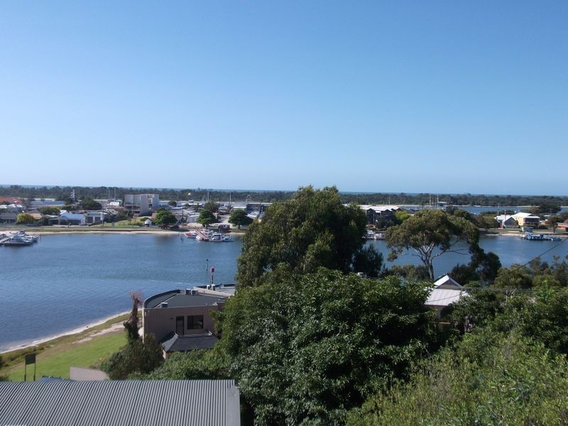 Lakes Entrance VIC 3909