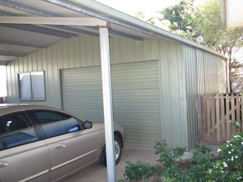 6 Mist Street, Lakes Entrance VIC 3909