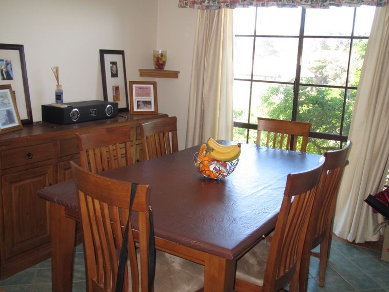 6 Mist Street, Lakes Entrance VIC 3909