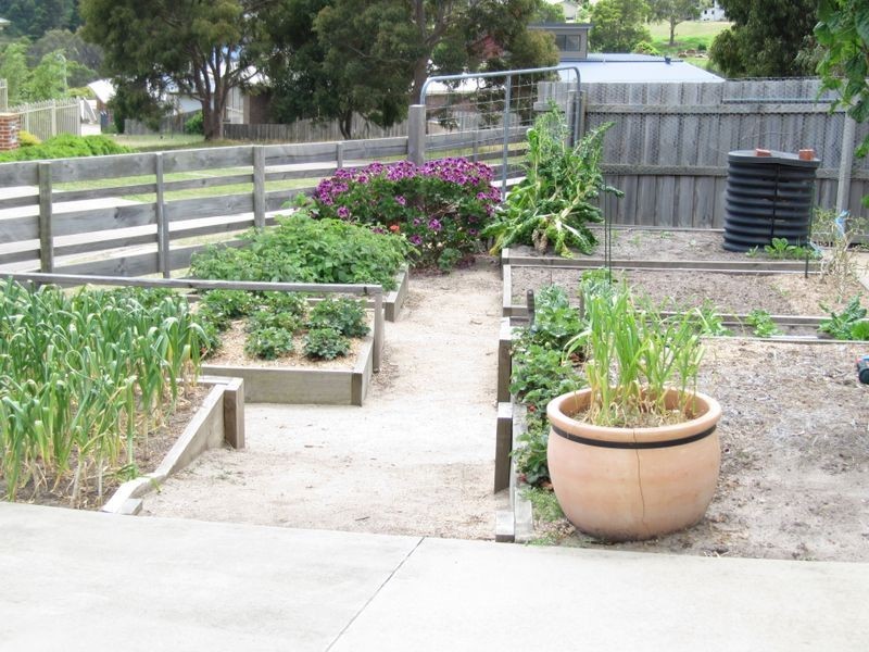 7 Hassetts Road, Lakes Entrance VIC 3909