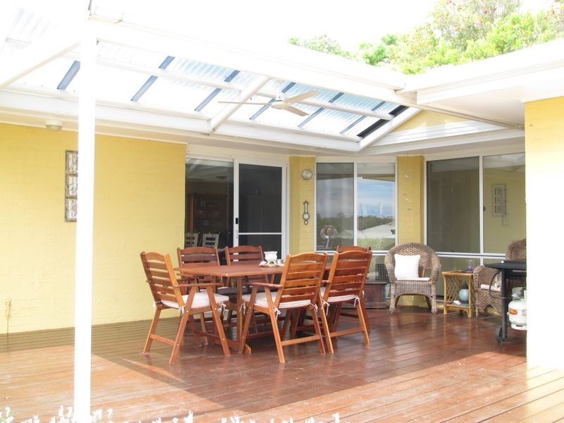 7 Hassetts Road, Lakes Entrance VIC 3909