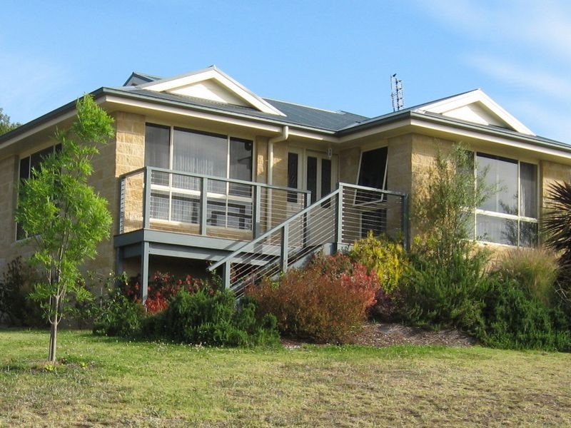 9 The Balcony, Lakes Entrance VIC 3909