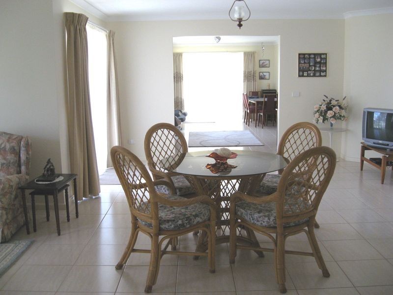 9 The Balcony, Lakes Entrance VIC 3909