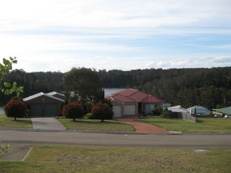 9 The Balcony, Lakes Entrance VIC 3909