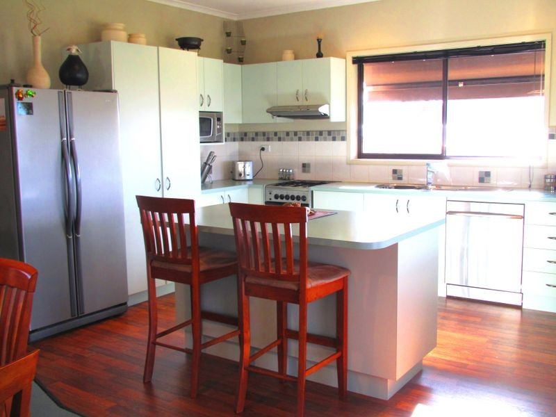 29 Outlook Drive, Lake Tyers Beach VIC 3909