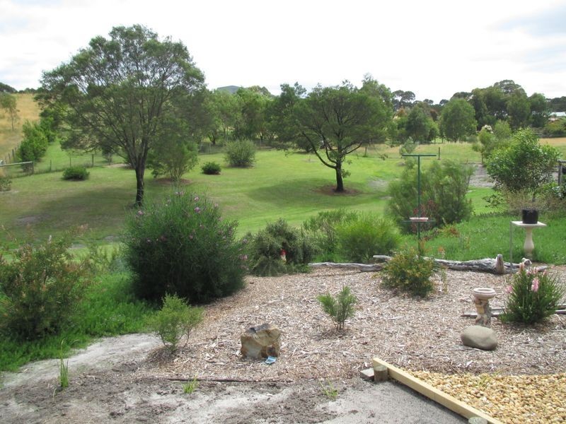 32 O’Donnell Drive, Lakes Entrance VIC 3909