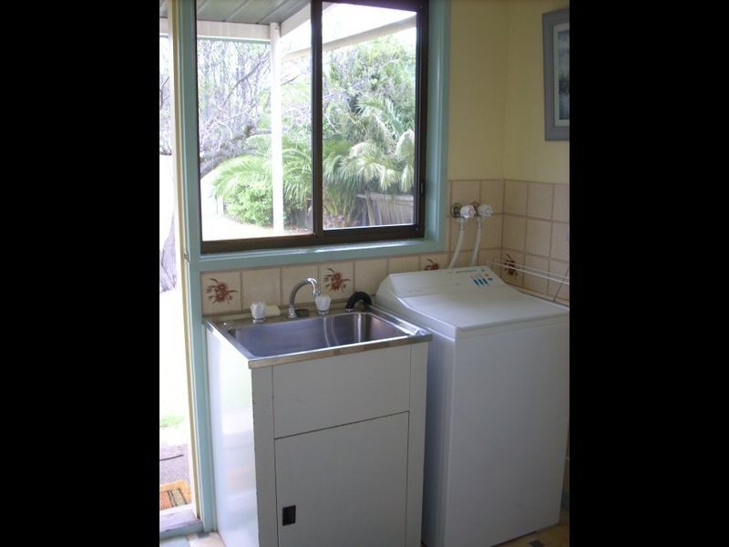 Lakes Entrance VIC 3909