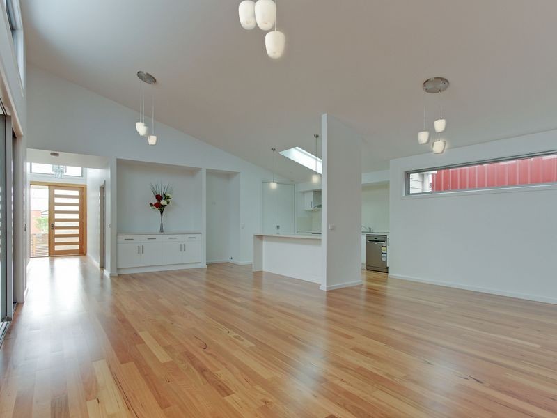 32 Church Street, Lakes Entrance VIC 3909