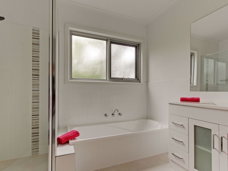 32 Church Street, Lakes Entrance VIC 3909