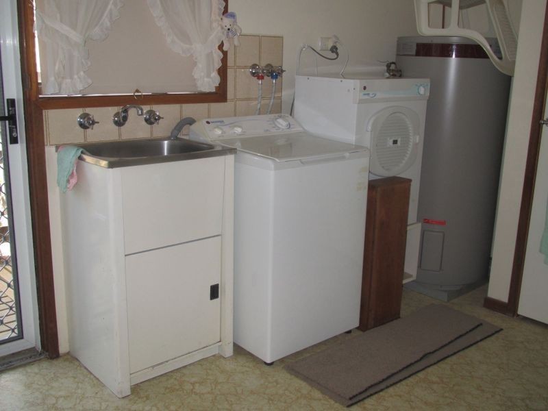 3/8 Rowe Street, Lakes Entrance VIC 3909