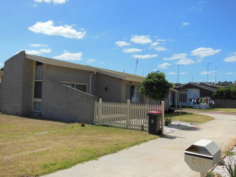 83 Roadknight Street, Lakes Entrance VIC 3909