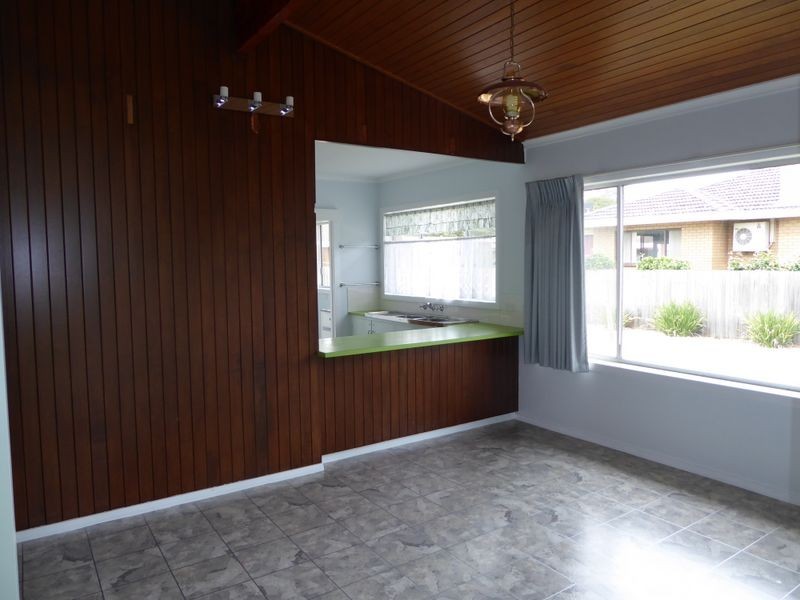 83 Roadknight Street, Lakes Entrance VIC 3909