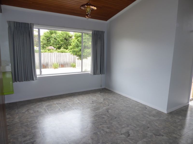 83 Roadknight Street, Lakes Entrance VIC 3909