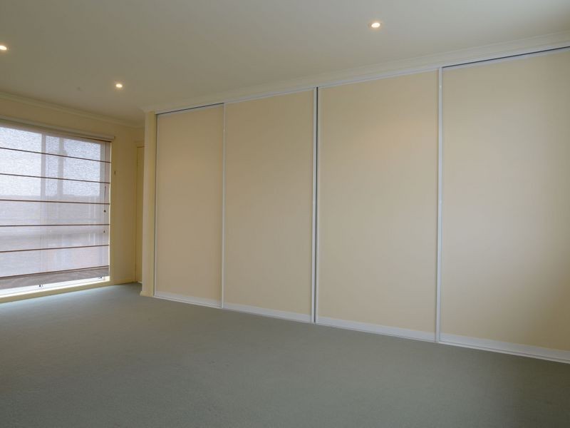 1 Skidale Close, Lake Tyers Beach VIC 3909