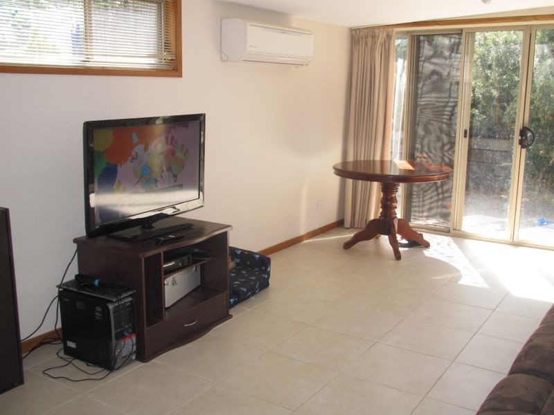31 West Crescent, Lakes Entrance VIC 3909