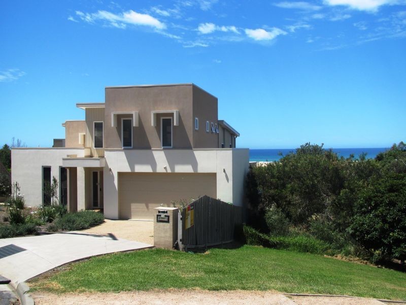 1/24 Skidale Close, Lake Tyers Beach VIC 3909