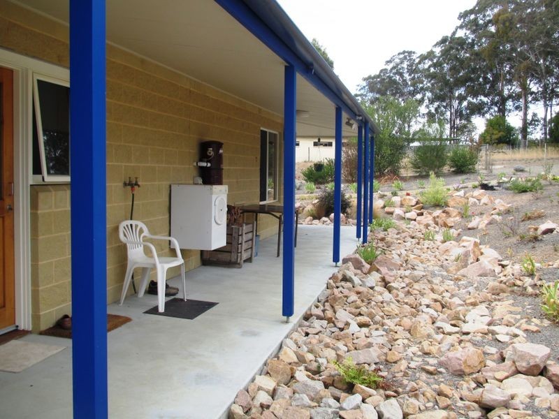 183 Ostlers Road, Lakes Entrance VIC 3909