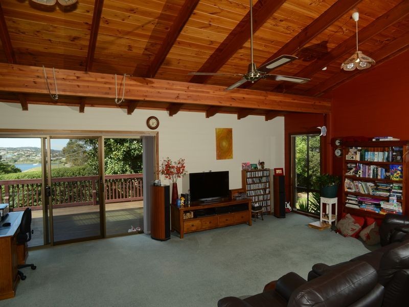 198 Albatross Road, Kalimna VIC 3909