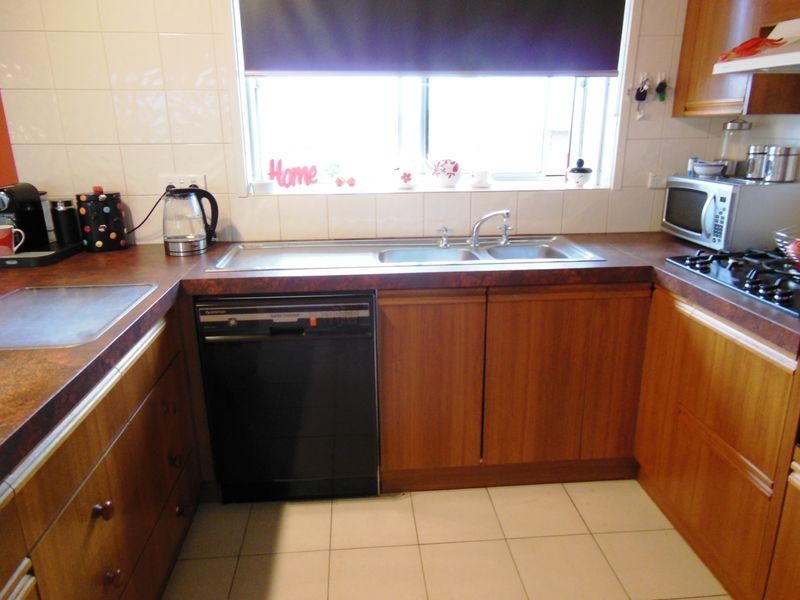 10 Lakeside Drive, Lake Tyers Beach VIC 3909