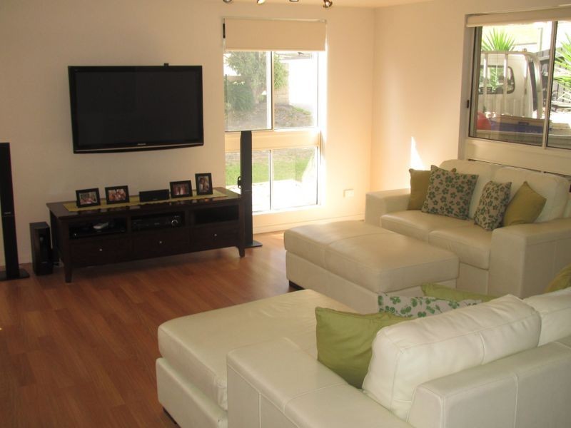 41 Capes Road, Lakes Entrance VIC 3909