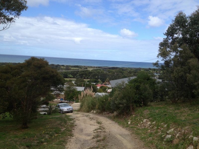 16 Gay Street, Lakes Entrance VIC 3909