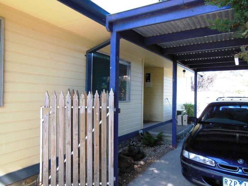3 Middle Street, Lakes Entrance VIC 3909