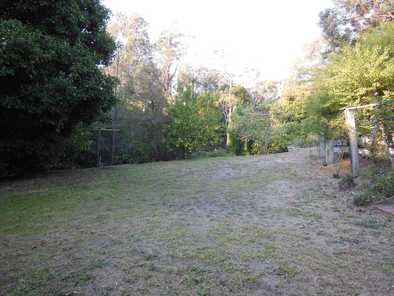 109 Hazel Road, Kalimna VIC 3909
