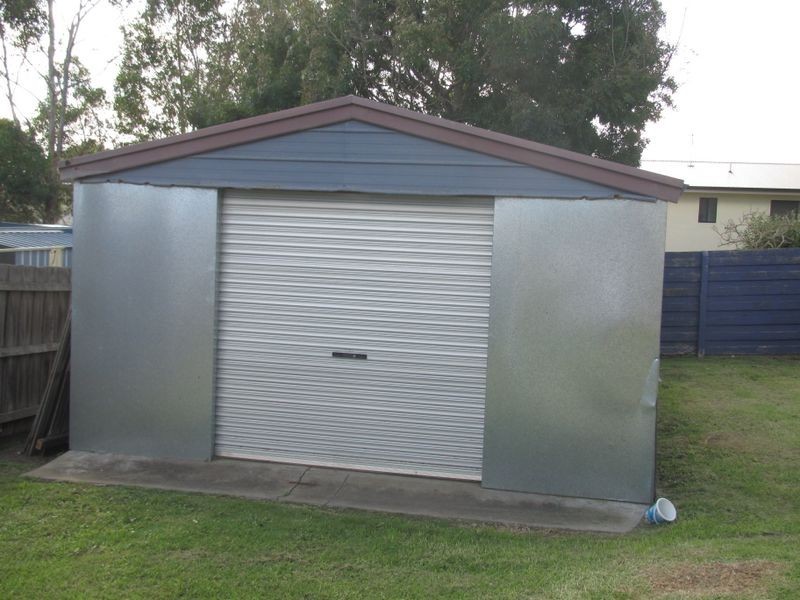 19 Hillcrest Way, Lake Tyers Beach VIC 3909