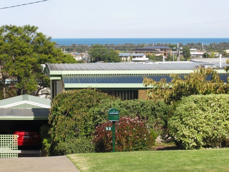 25 O’Neills Road, Lakes Entrance VIC 3909