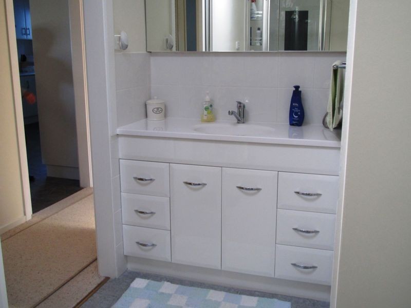 25 O’Neills Road, Lakes Entrance VIC 3909