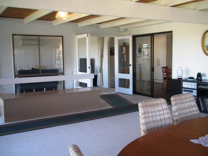 25 O’Neills Road, Lakes Entrance VIC 3909